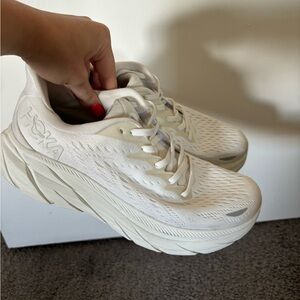 All white Hoka Clifton 8’s